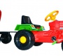 Traktor s přívésem